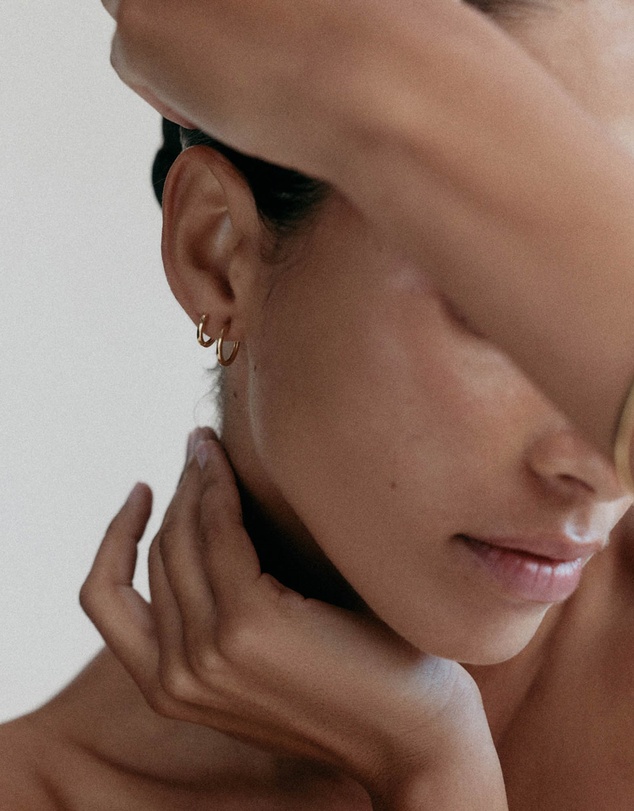 Kirstin Ash - Contour Hoops