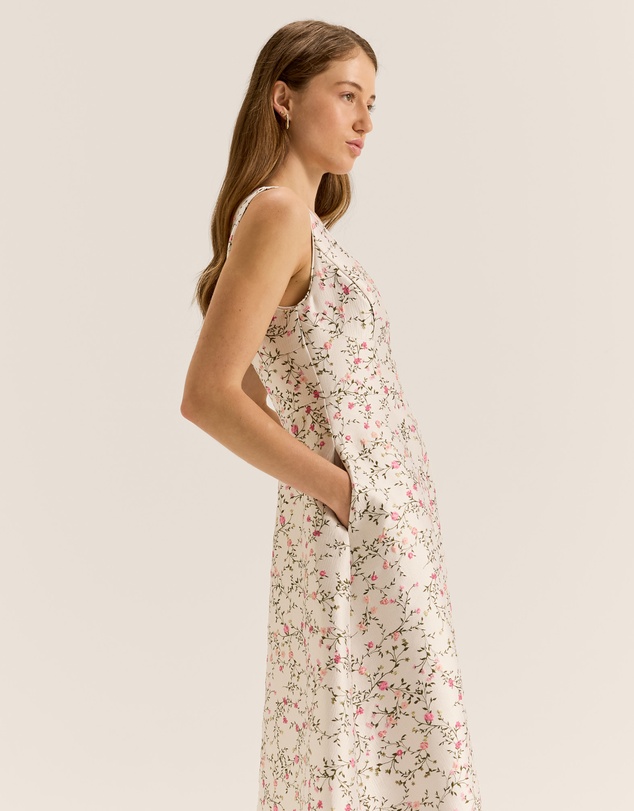 Review - Tea Rose Dress