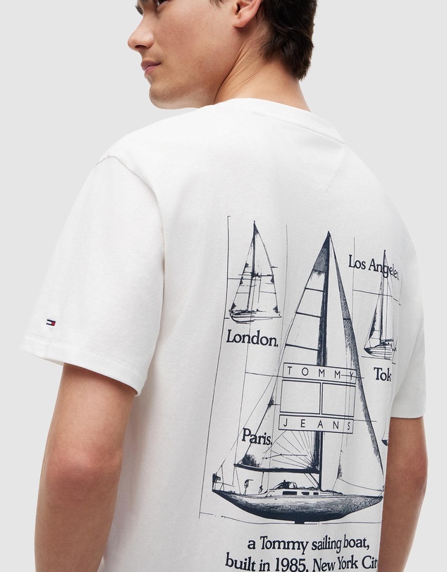 Tommy Jeans - Relaxed Sailboat Shortsleeve Tee