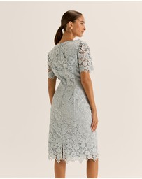Review - Admire Lace Dress