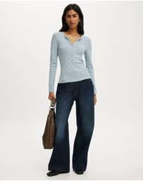 Cotton On - Blake Henley Long Sleeve Top