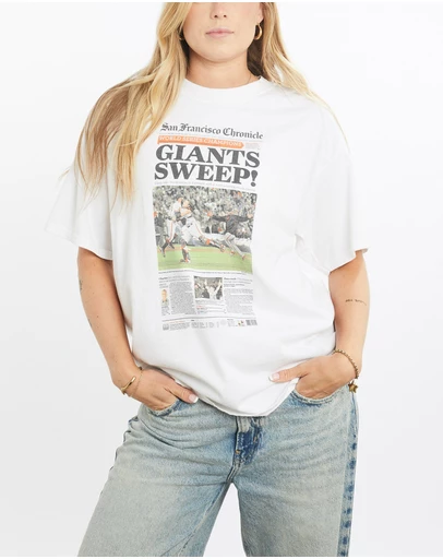 Vintage by The Real Deal - Pre Loved - Vintage San Francisco Chronicle 'Front Page' Tee