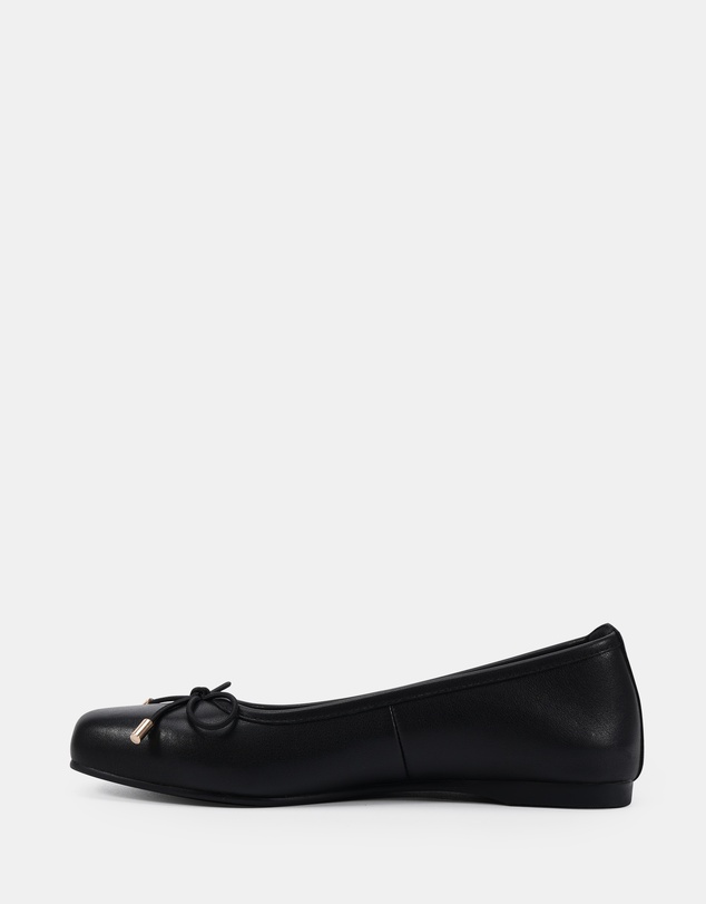 Clarks - Yumi Black