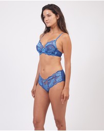 Cinnamon Swan - Marbella Hipster 