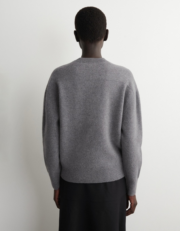 COS - Rounded Wool V-Neck Jumper