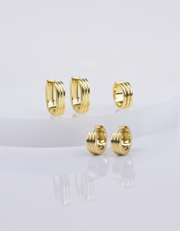 Wanderlust + Co - Triple Band Gold Ear Cuff