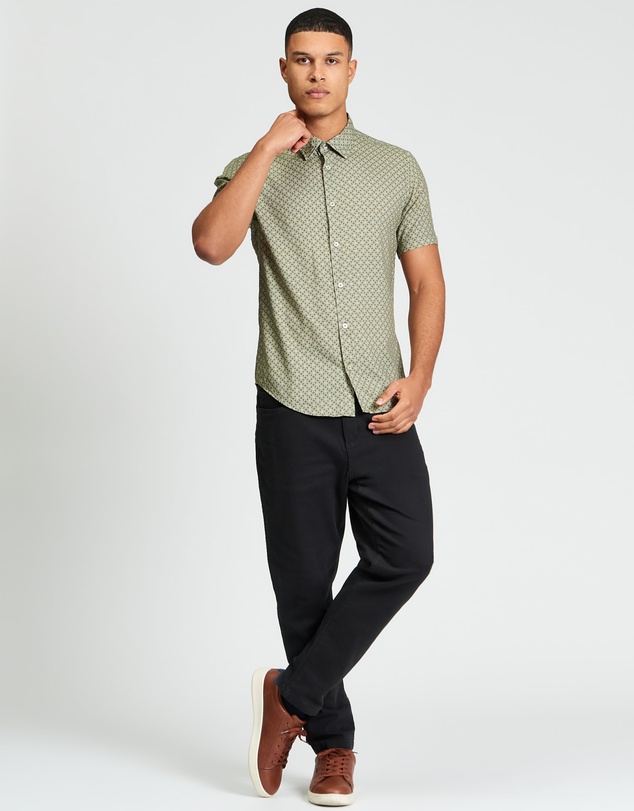 Ben Sherman - Linear Geo Print Short Sleeve Shirt