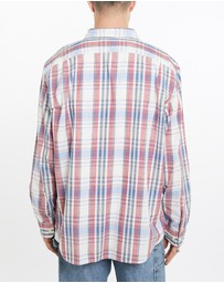 Vintage by The Real Deal - Pre Loved - Vintage Nautica Button Up Shirt
