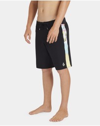 Volcom - Mens Featured Artist Ozzy Liberator 20