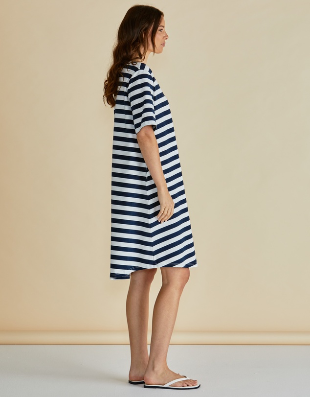Betty Basics - Eloise T-Shirt Dress
