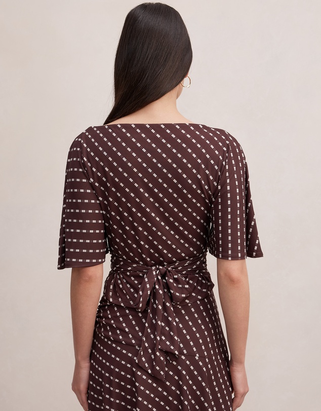 Forever New - Paige Flutter Sleeves Tie Back