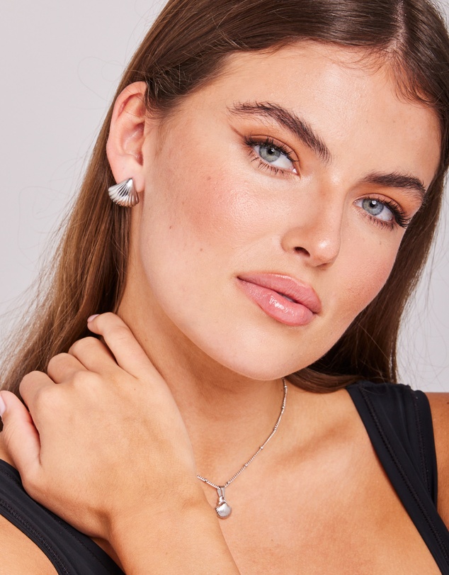 Zoe Olivia - Waterproof Large Shell Stud Earrings