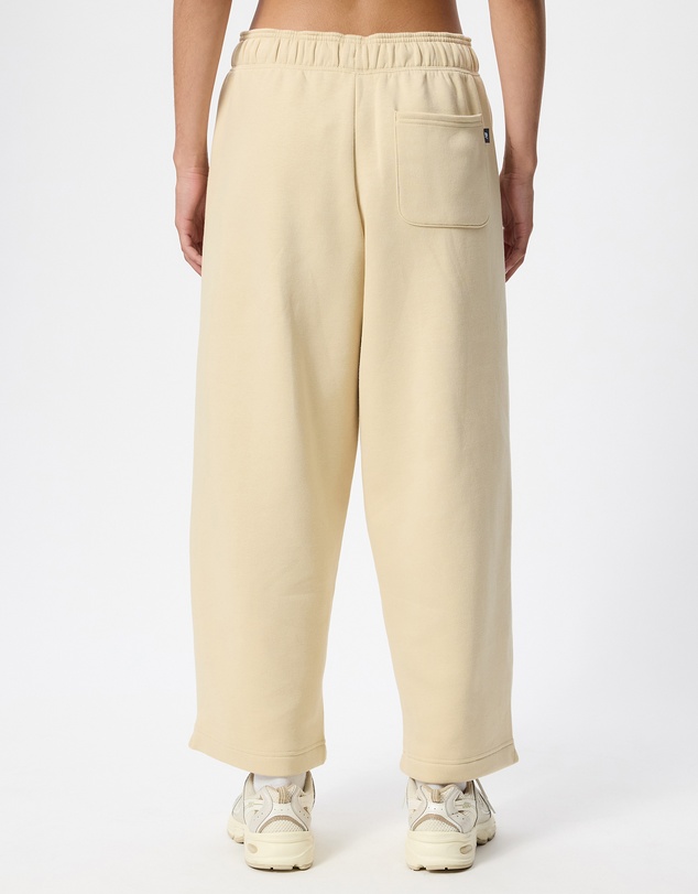 New Balance - Trackside Fleece Barrel Pants