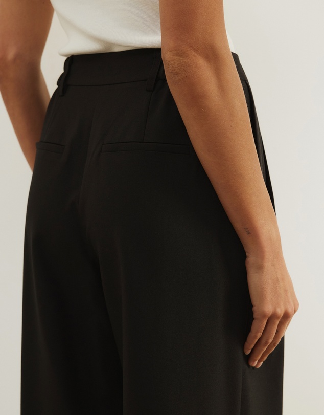 Atmos&Here - Agnes Pleated Tailored Pants