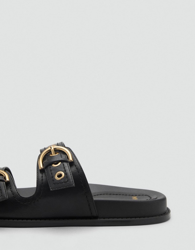 M.N.G - Petra Slides
