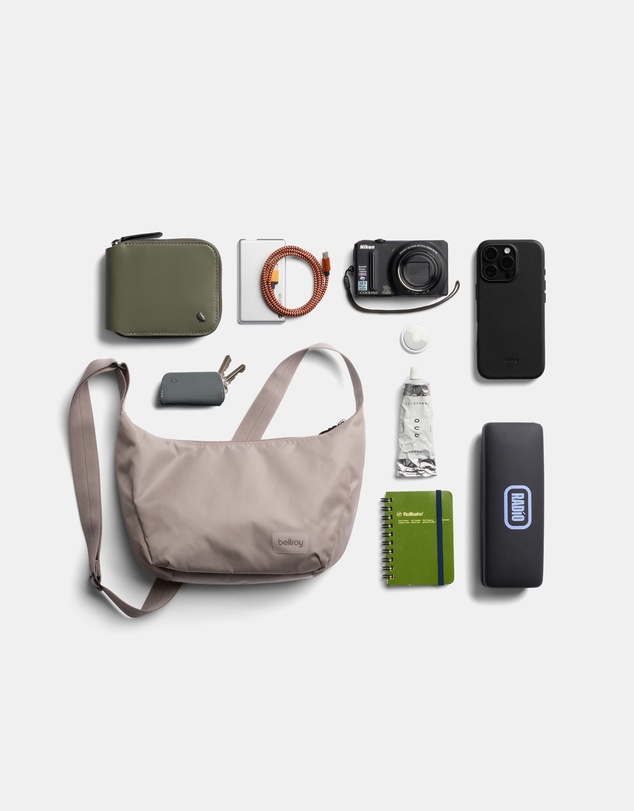 Bellroy - Laneway Crescent Bag 2.5L