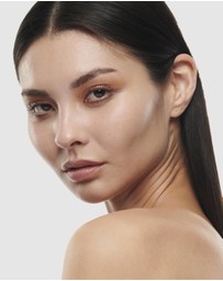 MAC - Studio Radiance Serum Powered Foundation - N12