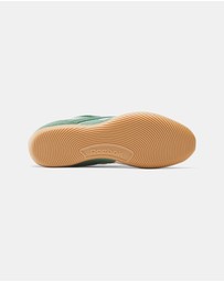 Reebok - Ultra Lo - Women's