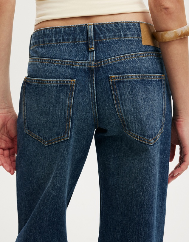 Cotton On - Belted Low Rise Straight Jeans