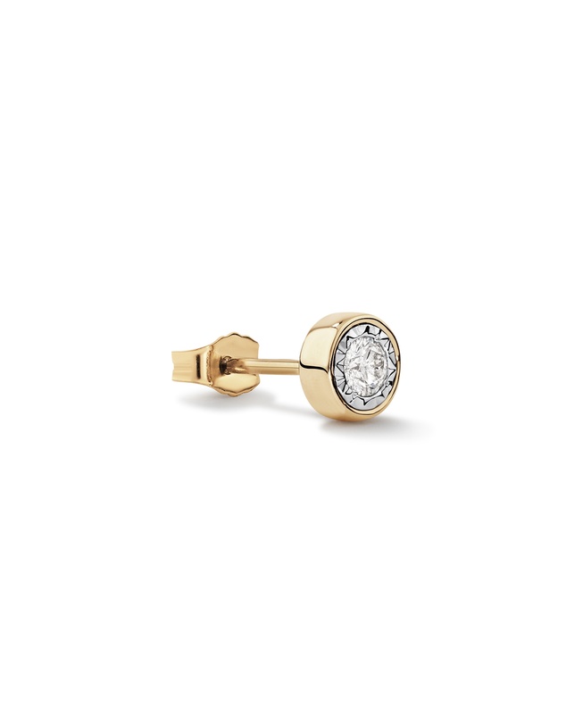 Michael Hill - Single Solitaire Stud Earring with 0.10 Carat TW of Diamonds In 10kt Yellow Gold