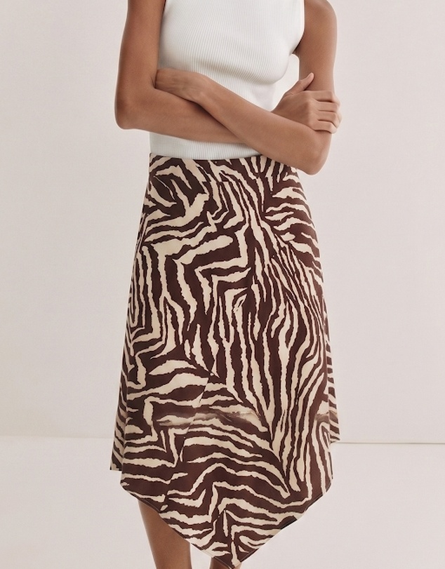 Atmos&Here - Zebra Printed Handkerchief Knee Length Skirt