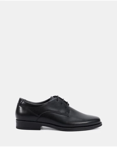 Clarks - Luca Black Smooth