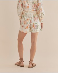 Amelius - Orangerie Bow Detail Short