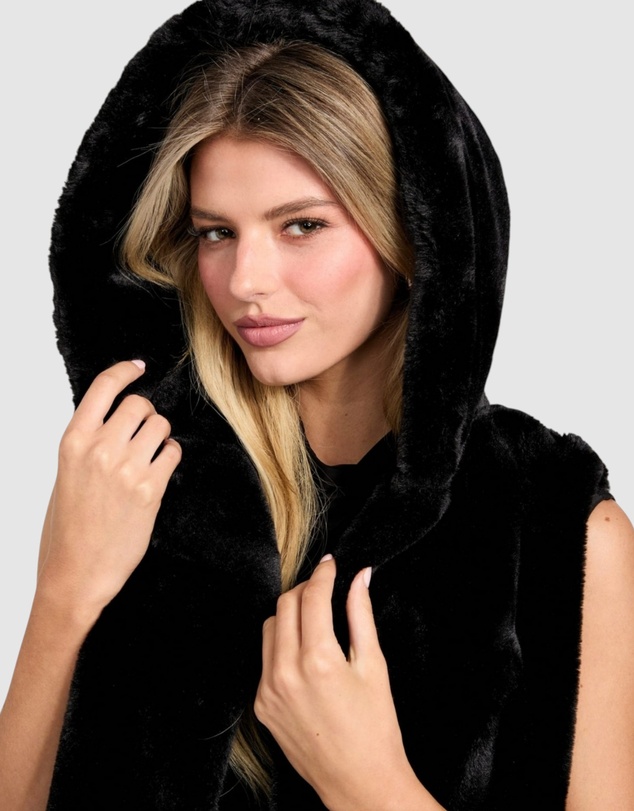 GUESS - Sophy Hooded Faux-Fur Vest
