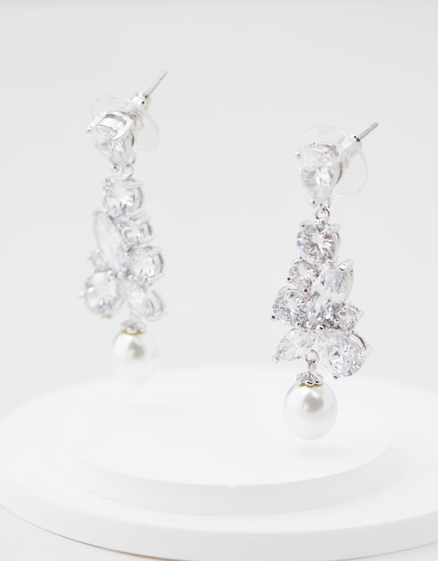 Stephanie Browne - Madame Regalia Pearl earrings