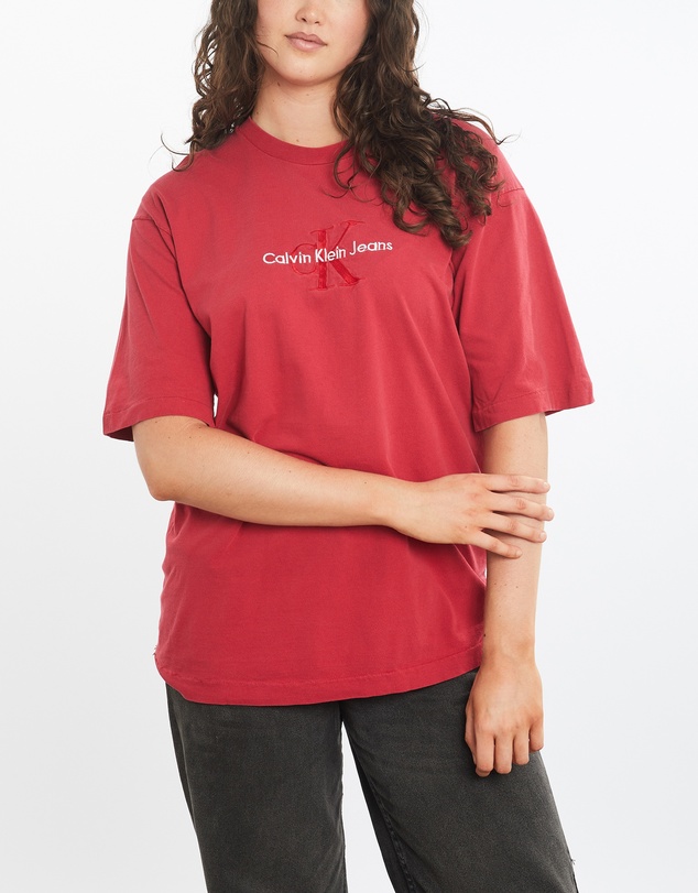Vintage by The Real Deal - Pre Loved - Vintage 90s Calvin Klein Tee