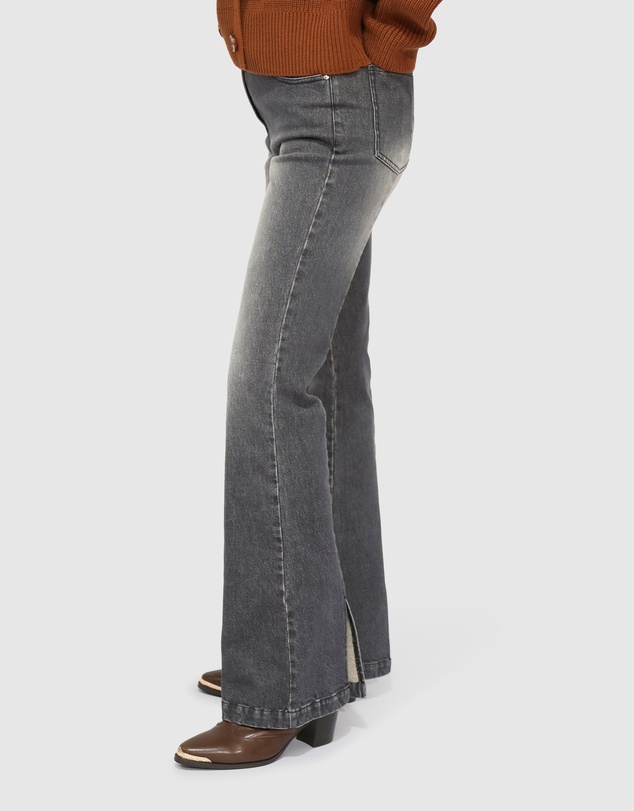 Belle & Bloom - Top Score Bootleg Jeans