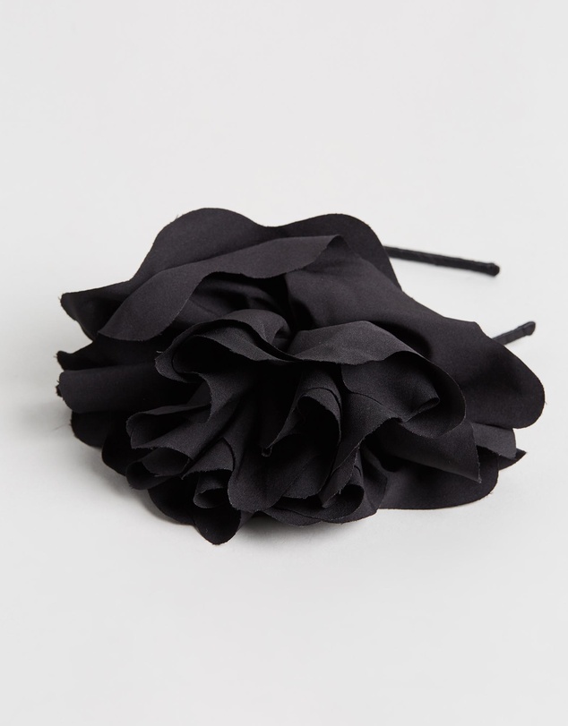 Morgan & Taylor - Amy Fascinator