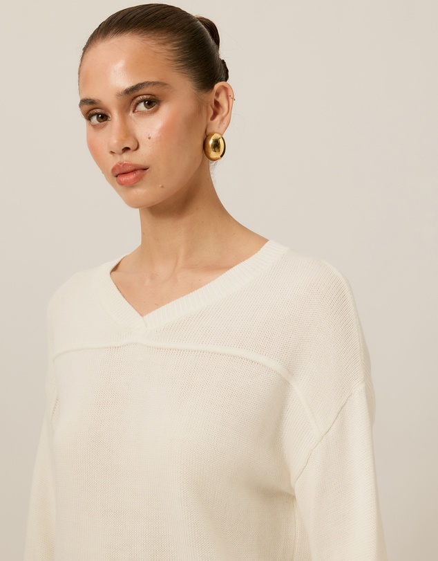 Tussah - Clara V-Neck Jumper