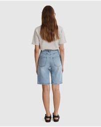 Country Road - Australian Cotton Heritage Embroidered T-shirt
