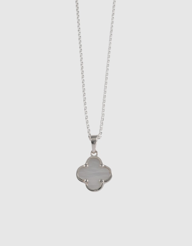 Von Treskow - Belcher Necklace with Clover (Mother of Pearl)