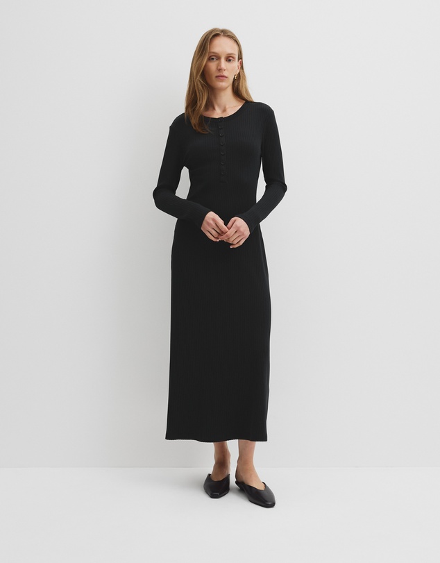 Country Road - Long Sleeve Henley Dress