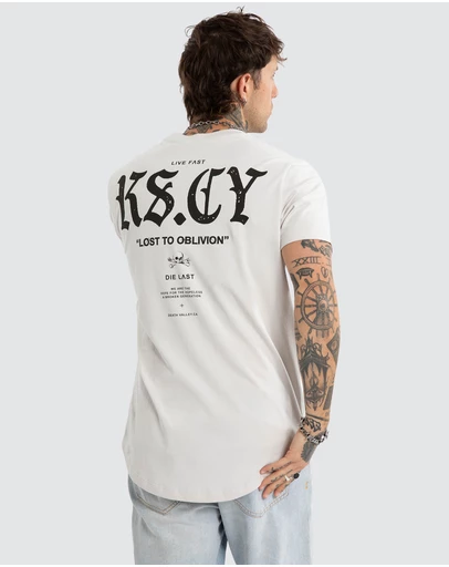 Kiss Chacey - England Dual Curved Tee