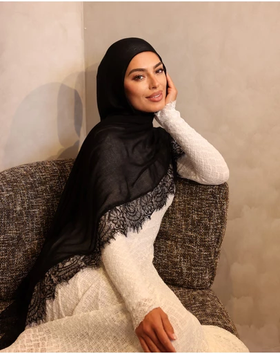 Mod Squad - Lace trim modal hijab - Midnight