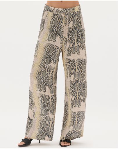 Beige animal print