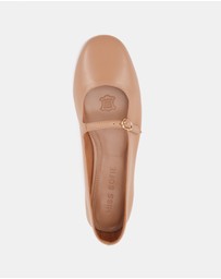 Miss Sofie - Ledger Flats