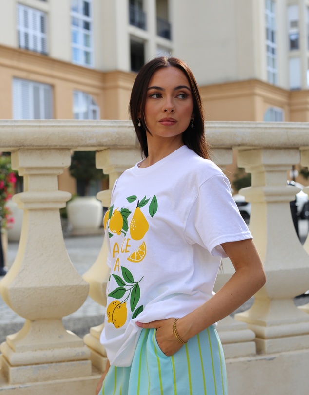 Vacancy Co - La Lemon Tee