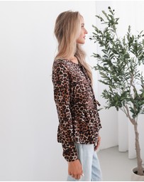 Esther & Co - Saveria Top - Brown Print