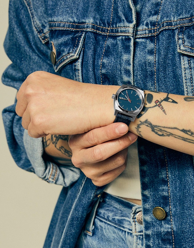 Nixon - Medium Time Teller Denim