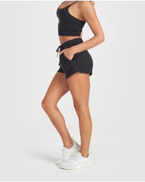 Core Trainer - Bonnie Walk Shorts