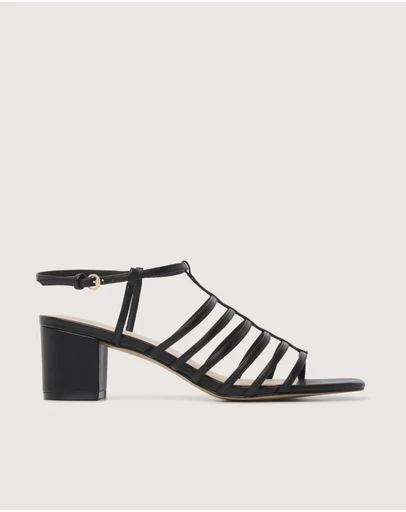 Review - Cynthia Heel