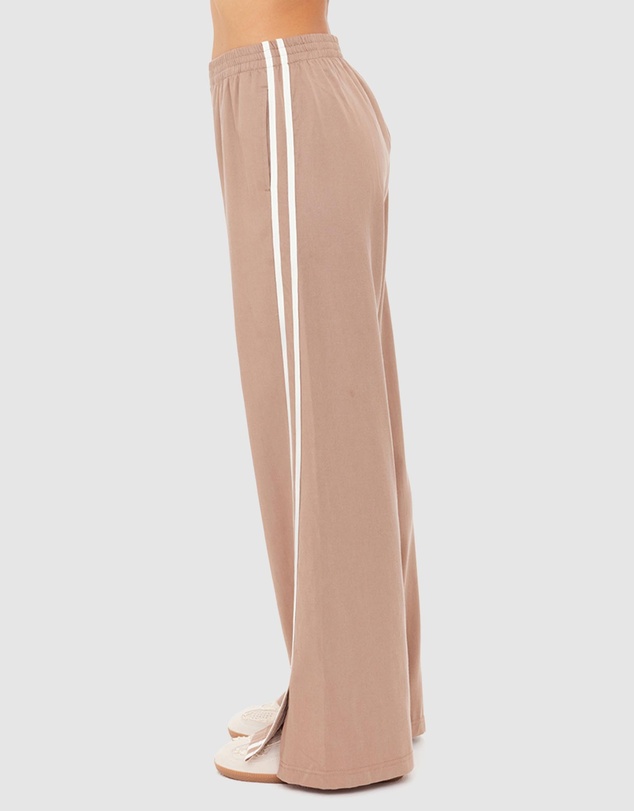 The Upside - Juliet Pants