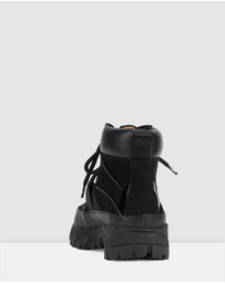 Rollie - Hiker Boot