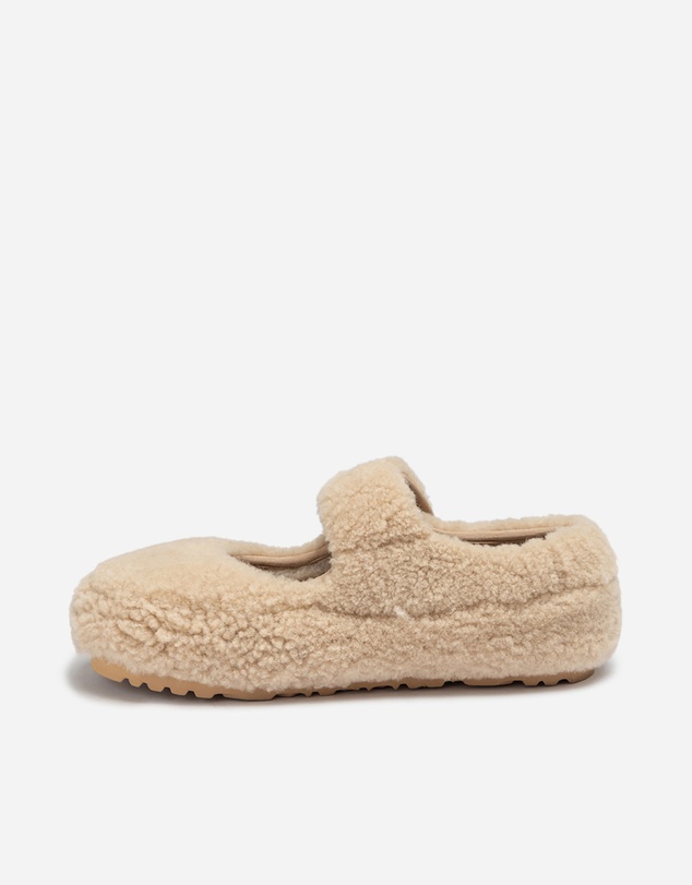 Ozwear Connection Uggs - UGG Shearling Mary Jane