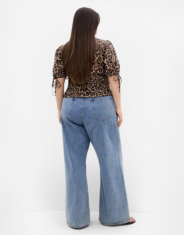 City Chic - Frankie Leopard Print Shirred Top