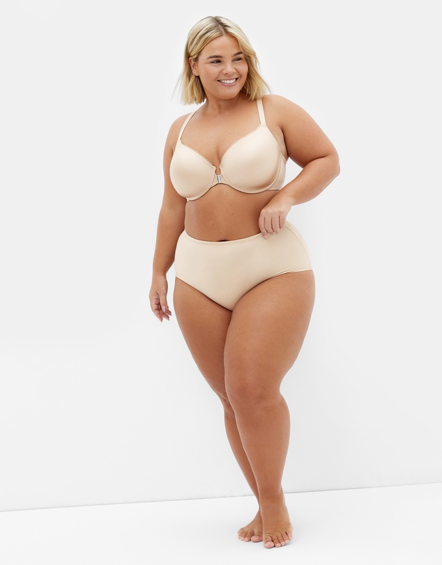 City Chic - Iris Contour Racerback Bra